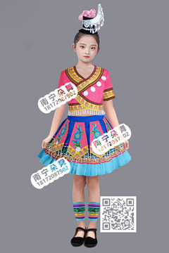 玫红斜襟蓝裙民族女童百褶裙1