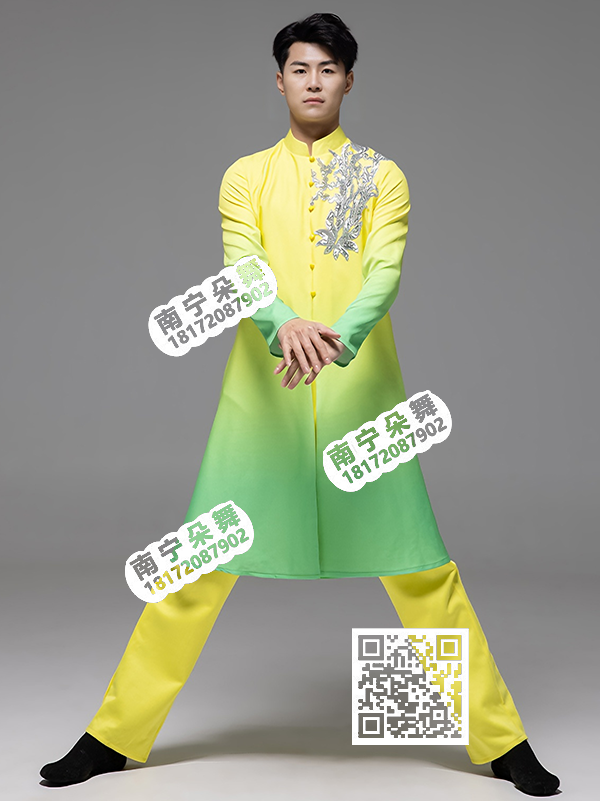 黄绿渐变飘逸大摆裙春风十万里男当代