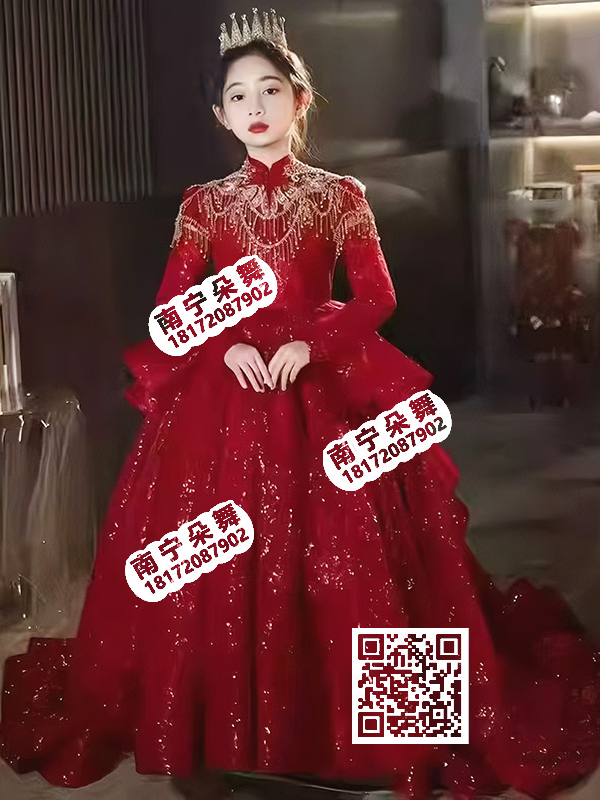 暗红旗袍领金色胸肩饰女童长袖长礼服